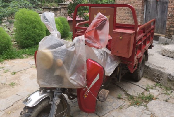 因为一段11分钟视频，“二舅”火了！二舅到底来自哪儿？