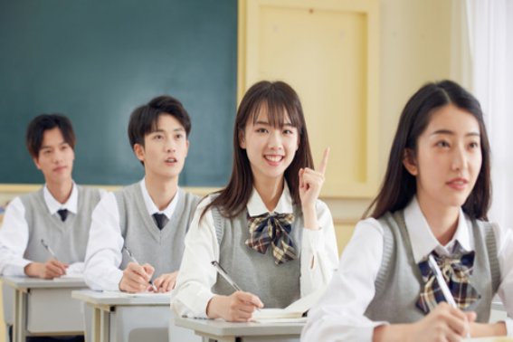 上海商业会计学校中本贯通分数线