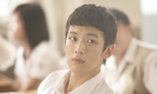 十年修得王小贱 百年修得柯景腾 千年修得李大仁 万年修得陆励成 亿年修得何以琛