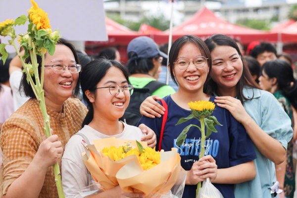 河南高考怎么查考场