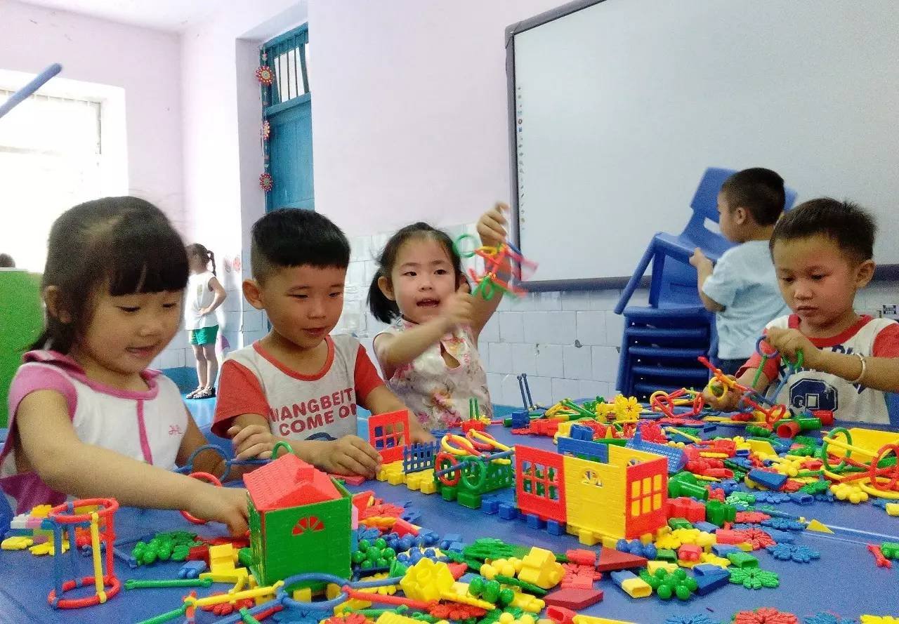 民警在海滩上,5天找回了58名走失儿童,防儿童走失的小知识有哪些?